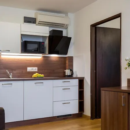 Wx Hotel