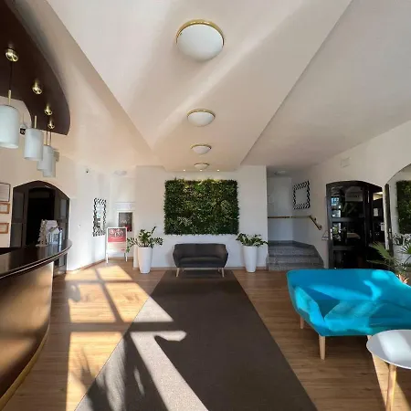 Ξενοδοχείο Wx 3*