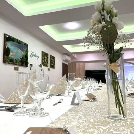 Wx Hotel 3* Bratislava