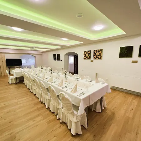 Wx Ξενοδοχείο Μπρατισλάβα