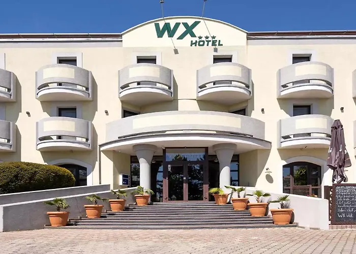 Hotel Wx Hotel 3*